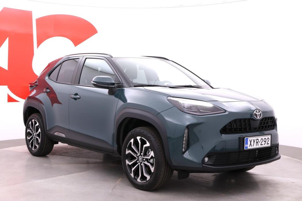TOYOTA Yaris Cross 2025