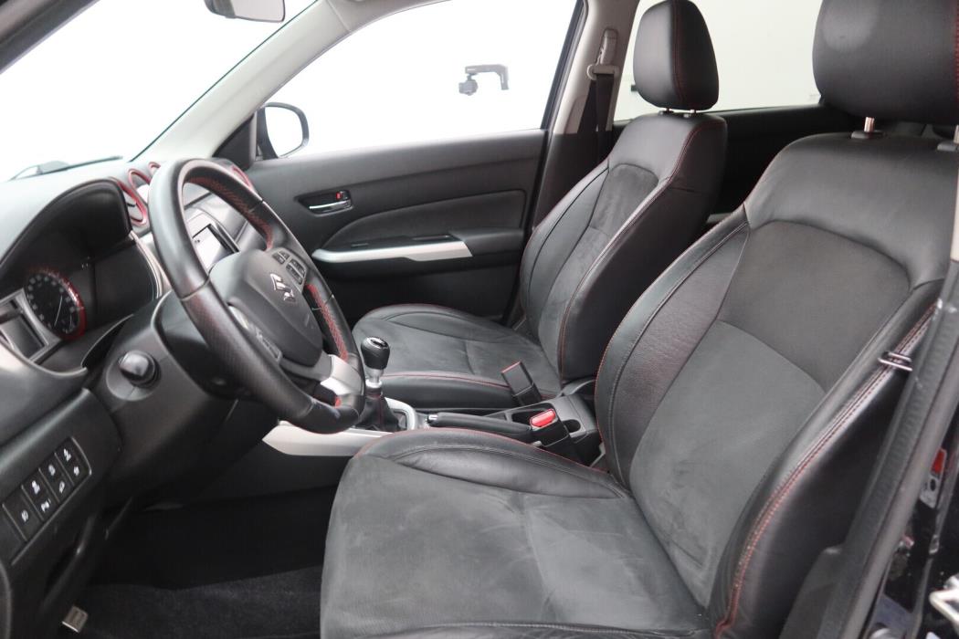 SUZUKI Vitara 2016