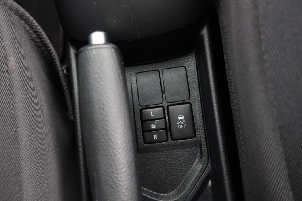 TOYOTA Yaris 2018