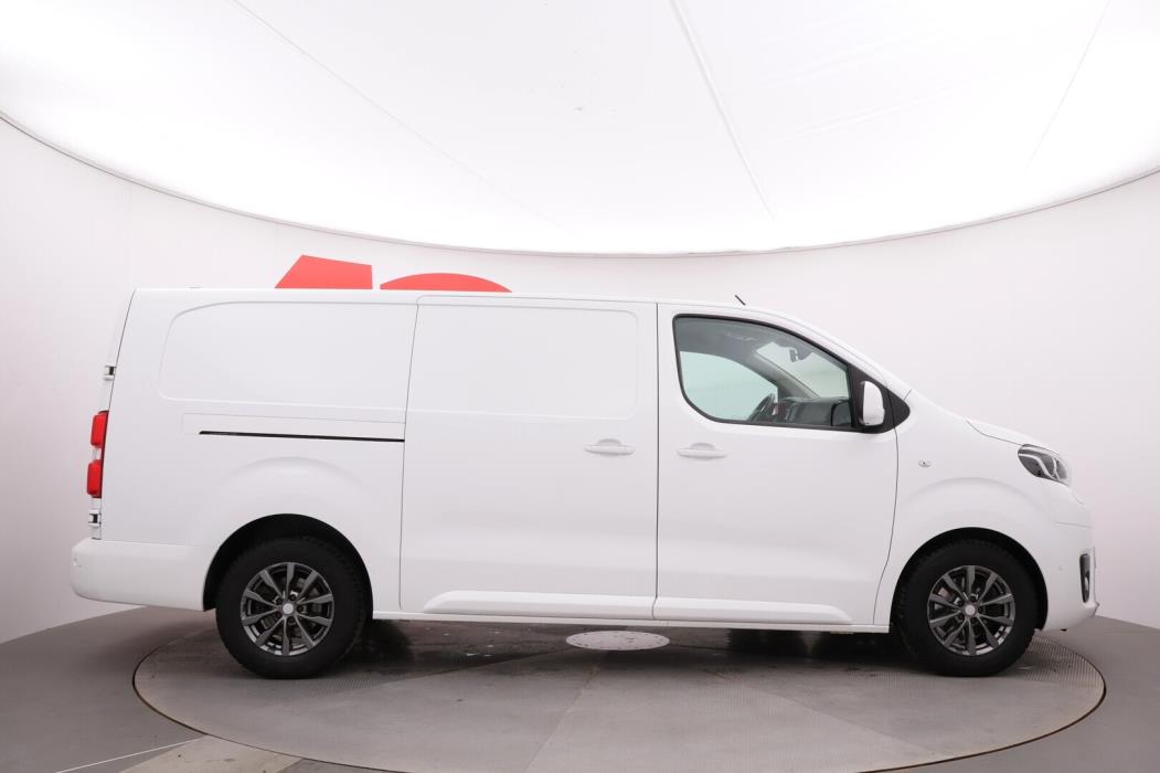 TOYOTA Proace 2022