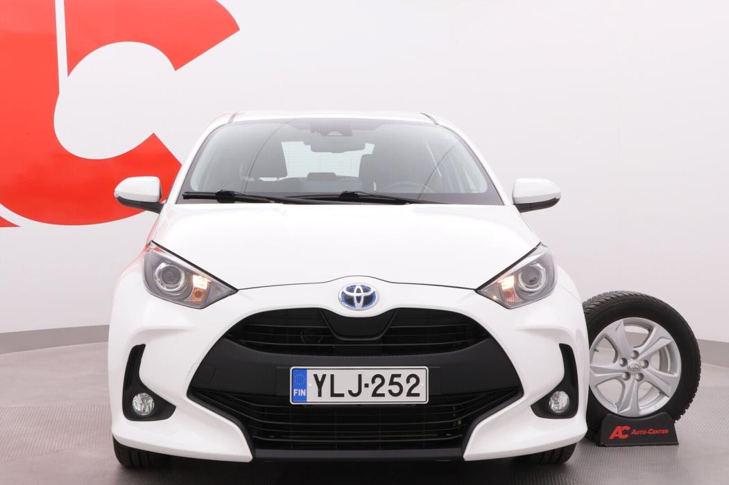 TOYOTA Yaris 2022