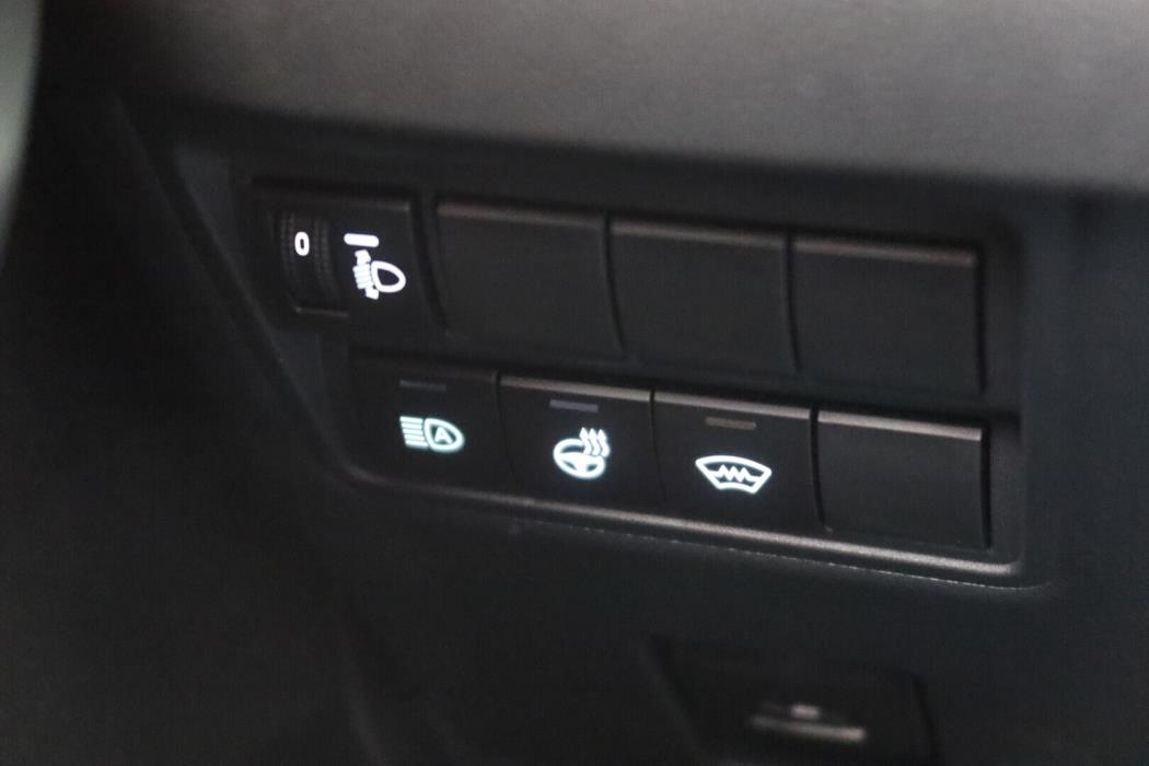 TOYOTA Yaris Cross 2026