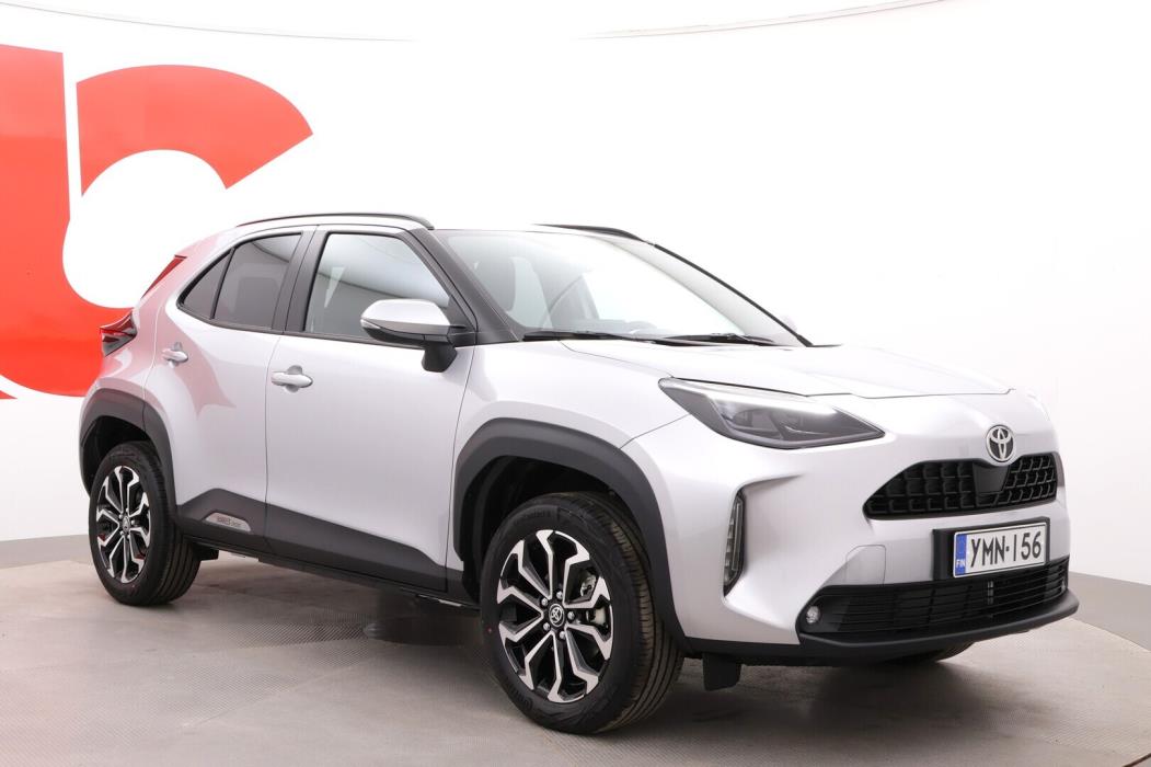 TOYOTA Yaris Cross 2026