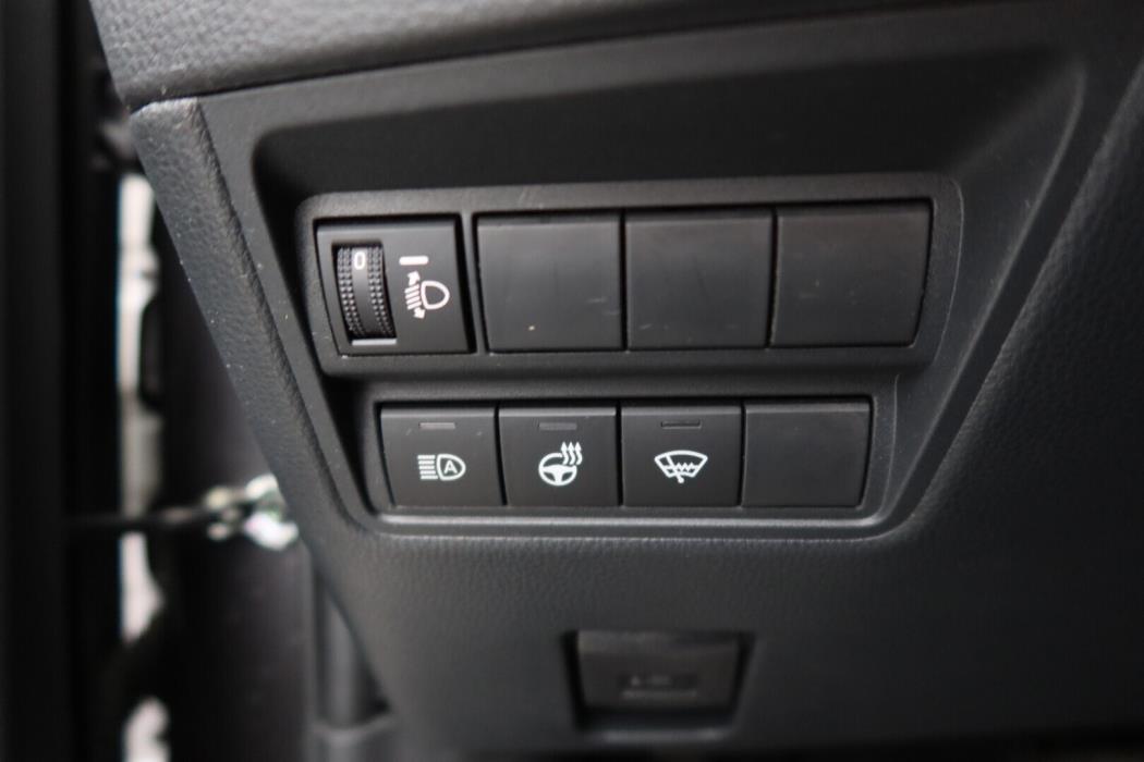 TOYOTA Yaris Cross 2024
