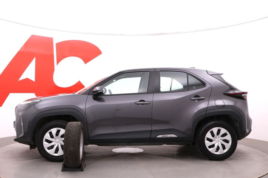TOYOTA Yaris Cross 2024