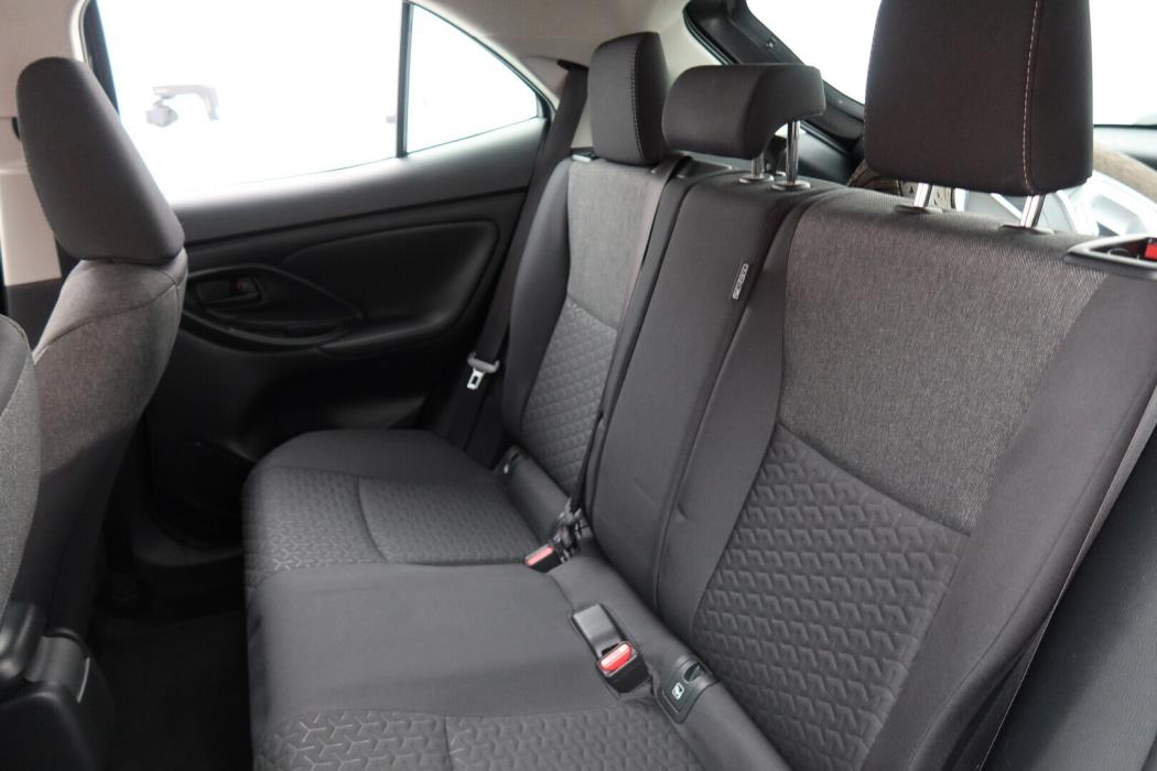 TOYOTA Yaris Cross 2024