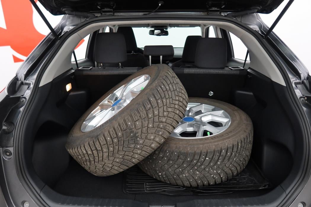 TOYOTA Yaris Cross 2024