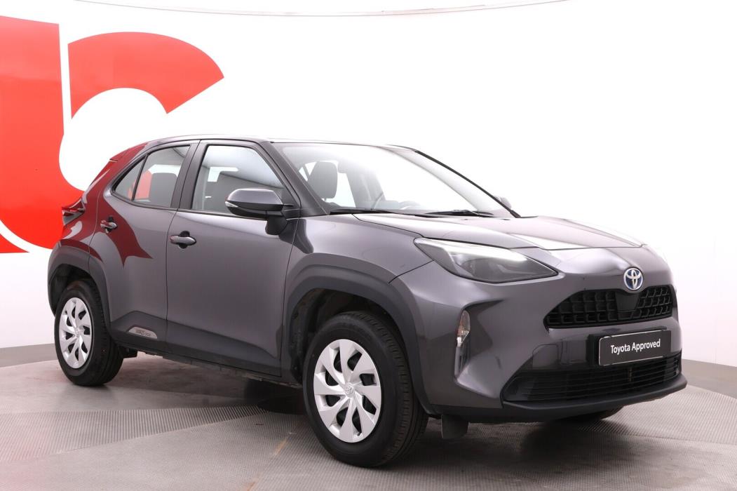 TOYOTA Yaris Cross 2024