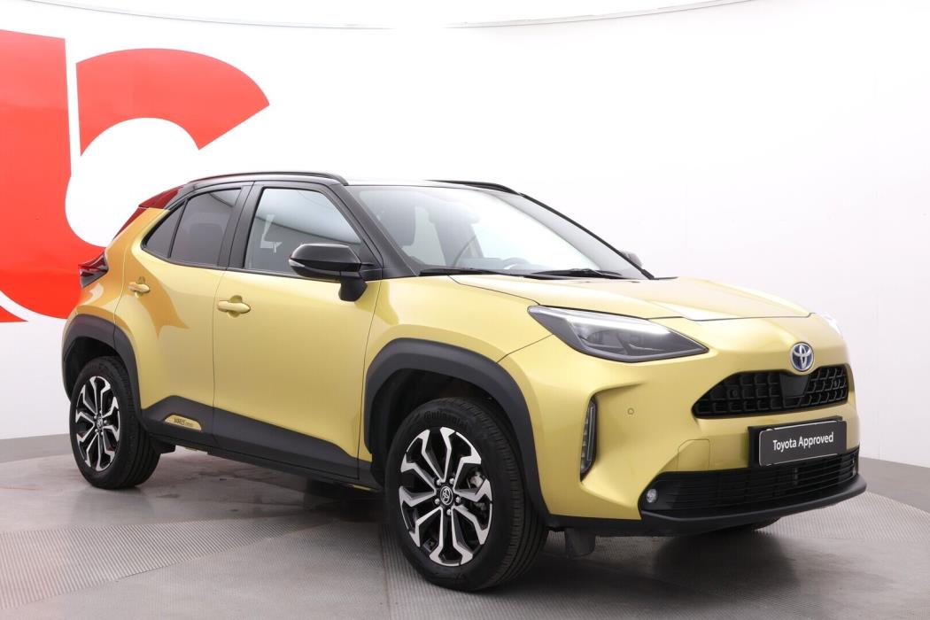 TOYOTA Yaris Cross 2024
