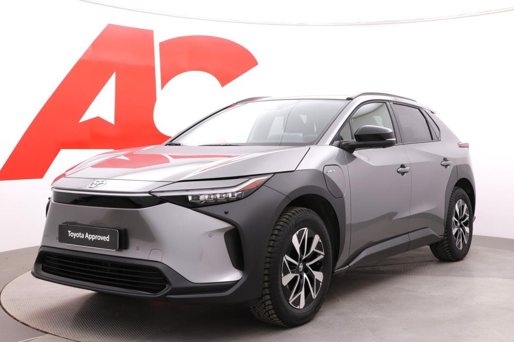 TOYOTA bZ4X 2025