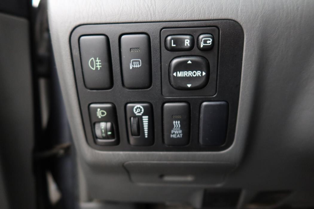 TOYOTA Land Cruiser 2005