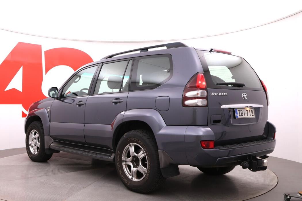 TOYOTA Land Cruiser 2005