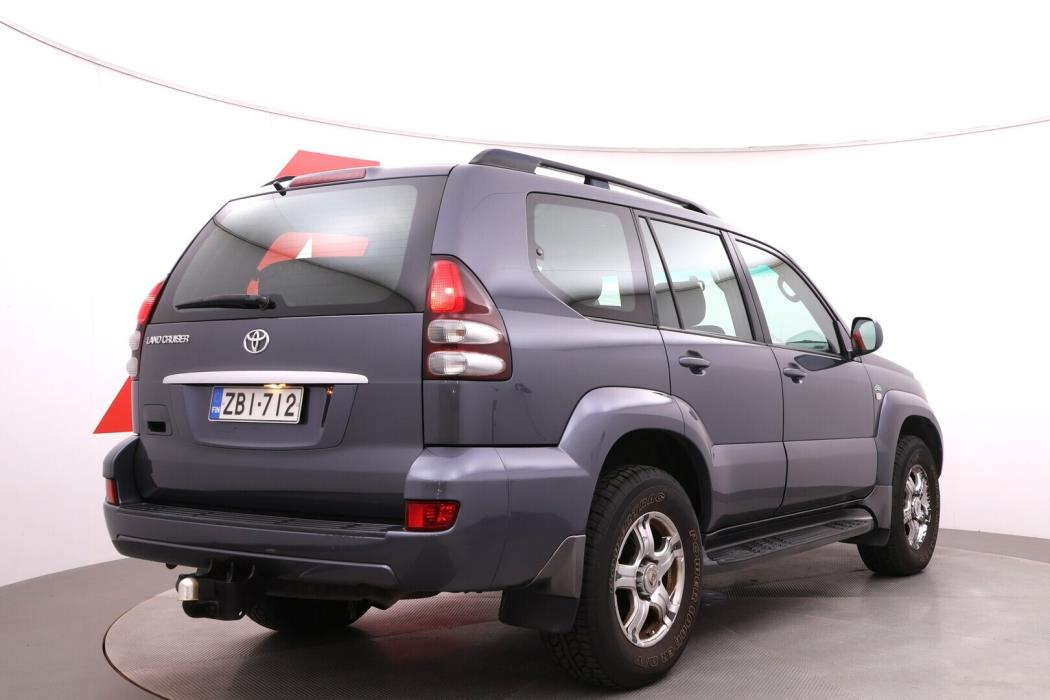 TOYOTA Land Cruiser 2005