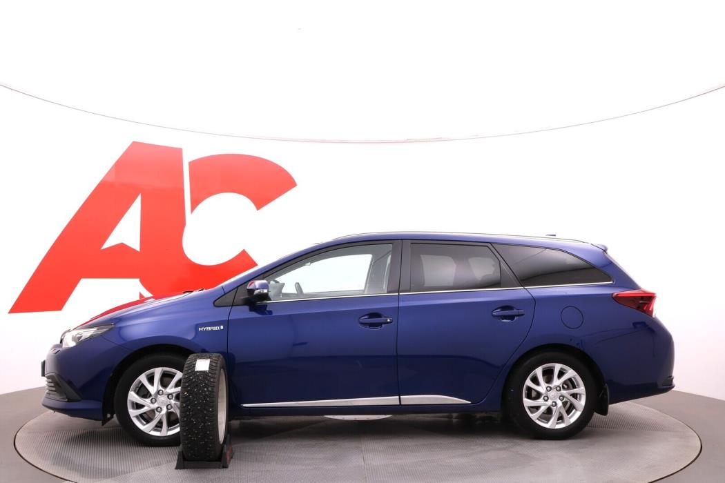 TOYOTA Auris 2018