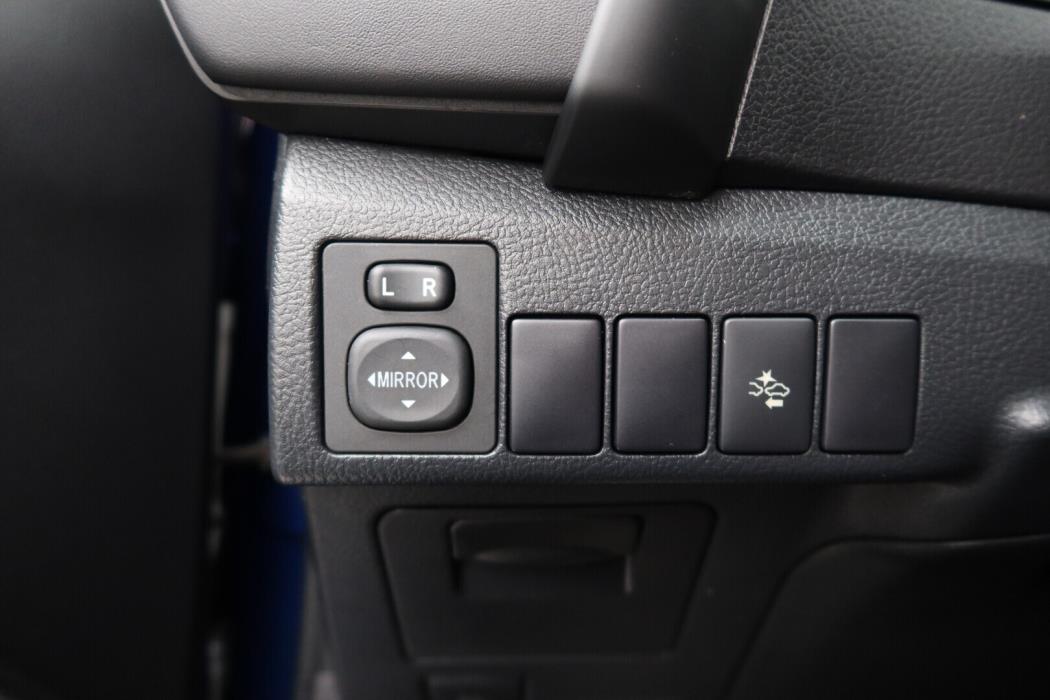 TOYOTA Auris 2018