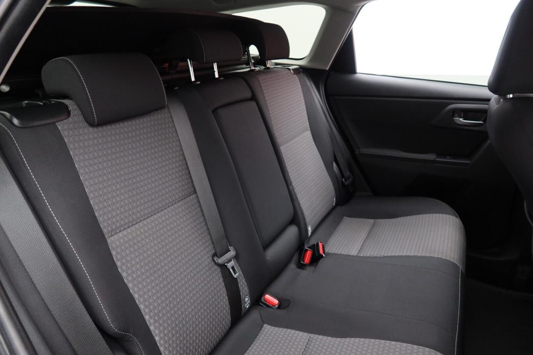 TOYOTA Auris 2018