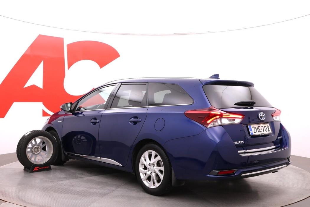 TOYOTA Auris 2018