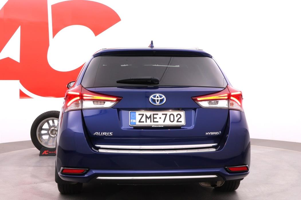 TOYOTA Auris 2018