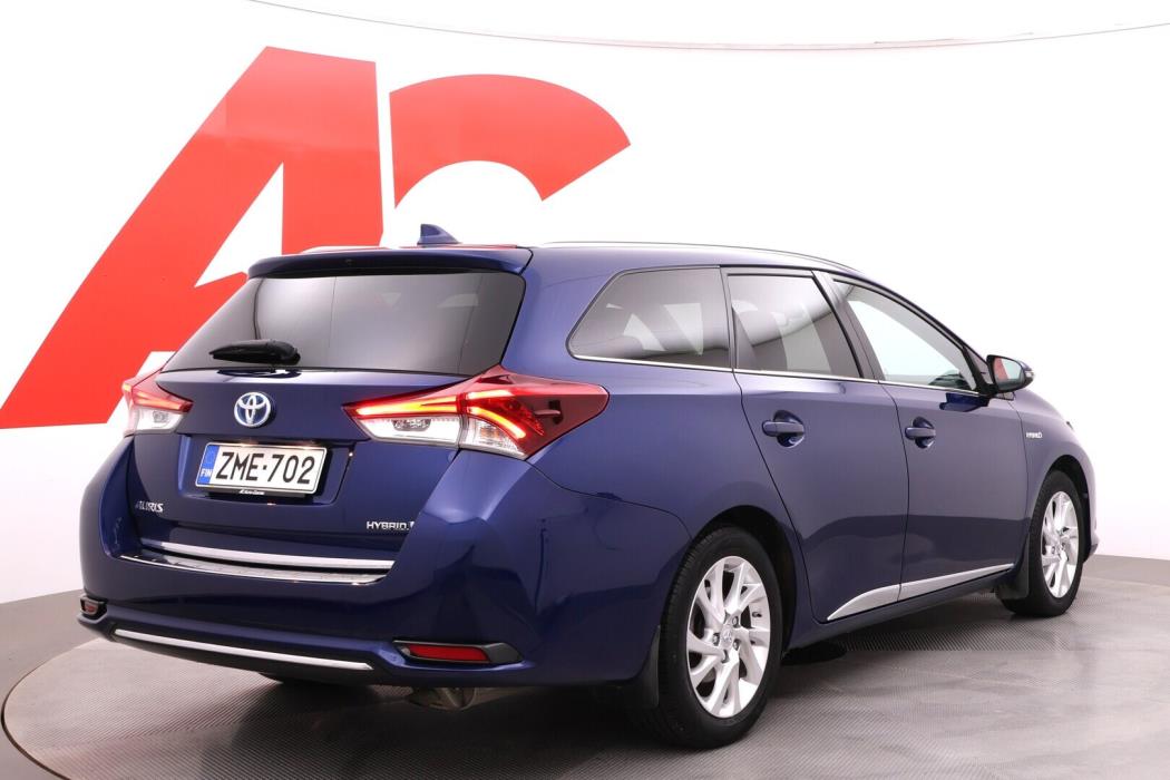 TOYOTA Auris 2018