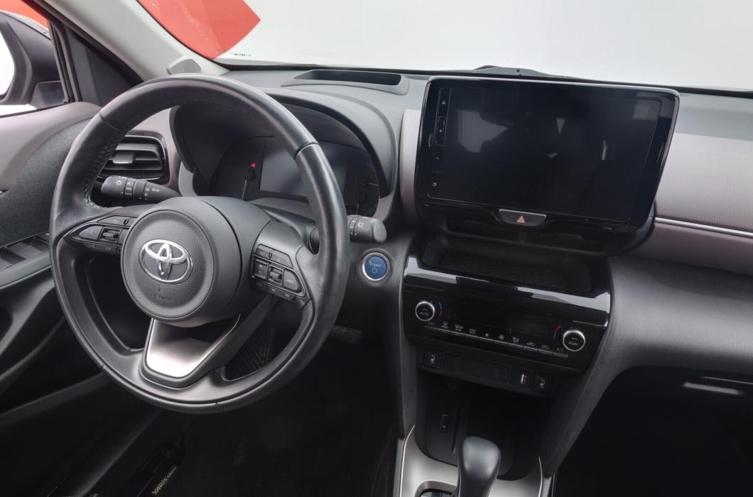 TOYOTA Yaris Cross 2022