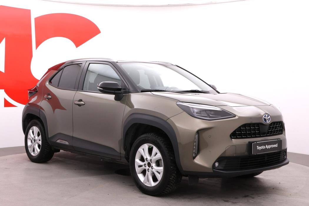 TOYOTA Yaris Cross 2022