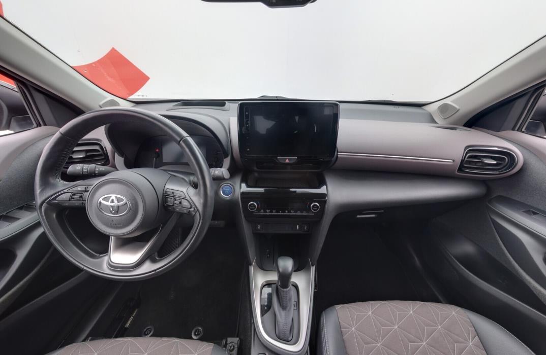 TOYOTA Yaris Cross 2022
