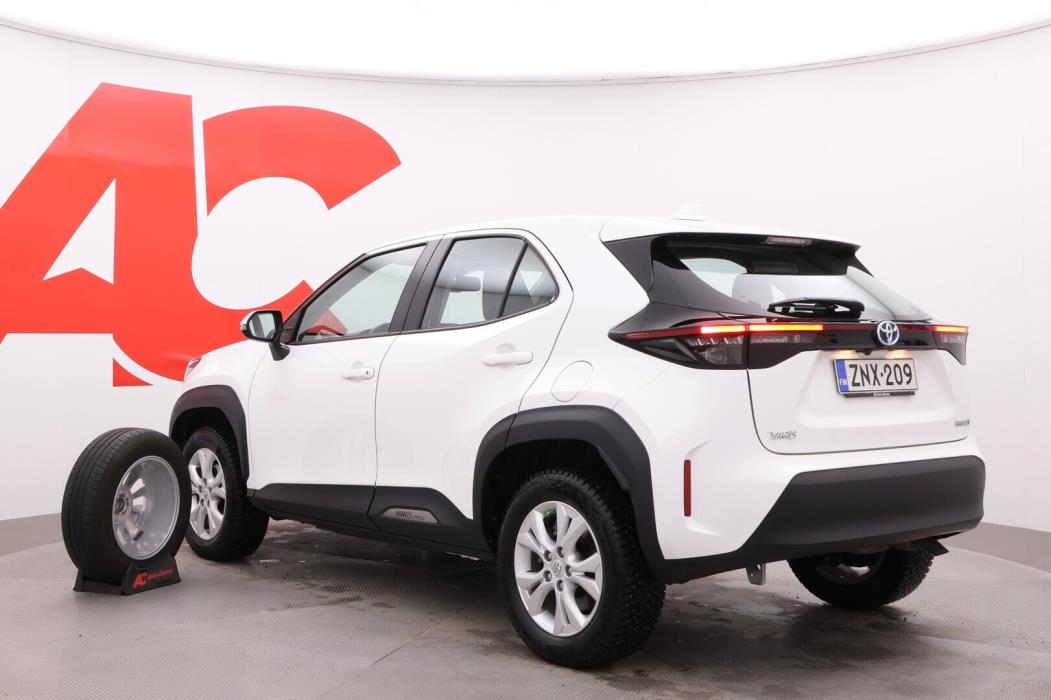 TOYOTA Yaris Cross 2022