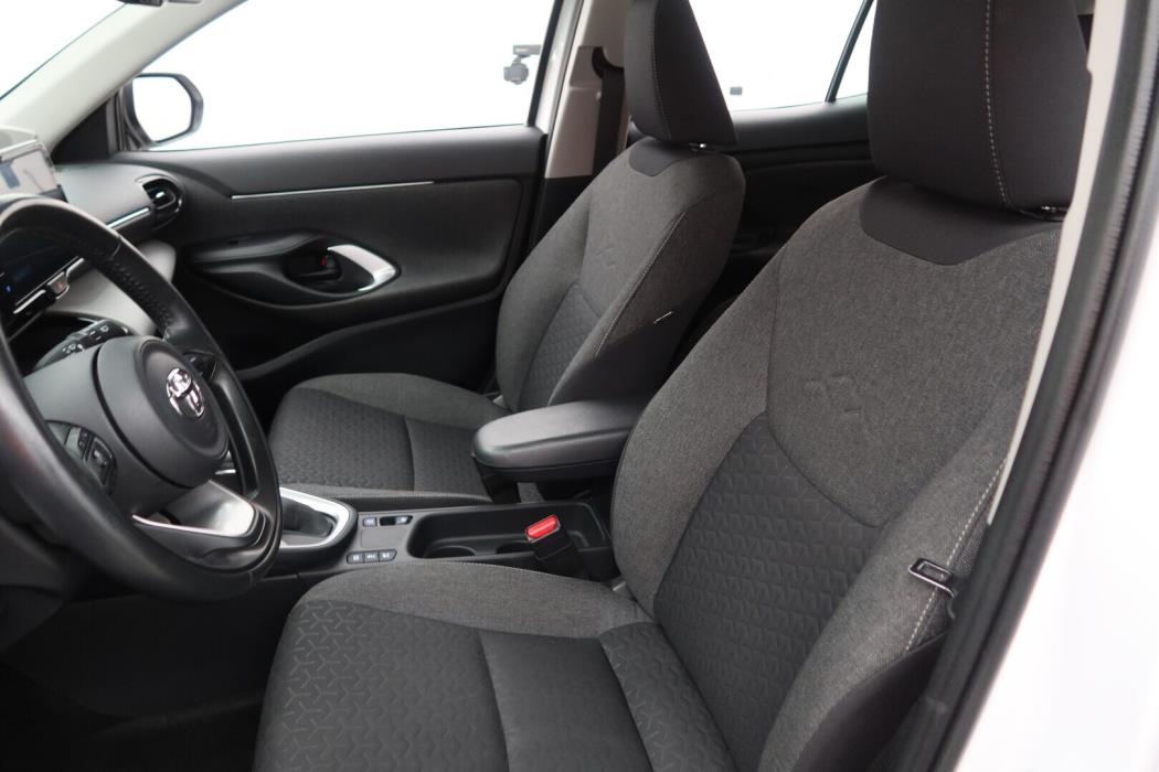 TOYOTA Yaris Cross 2022