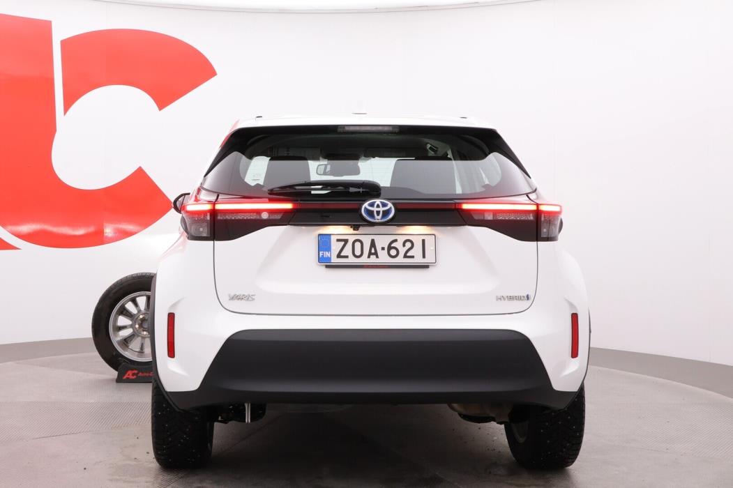 TOYOTA Yaris Cross 2022