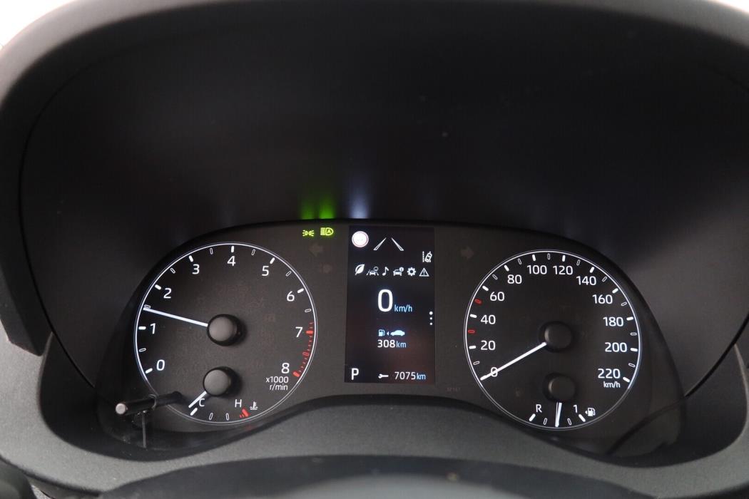 TOYOTA Yaris 2023