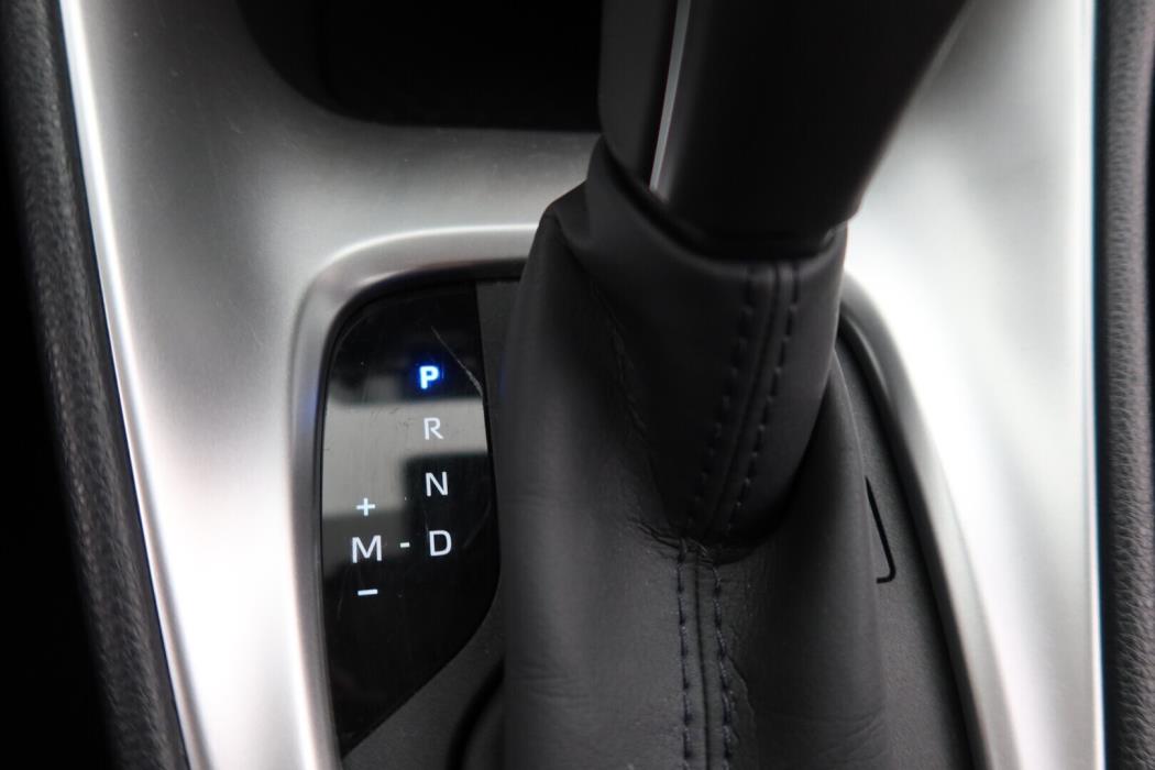 TOYOTA Yaris 2023