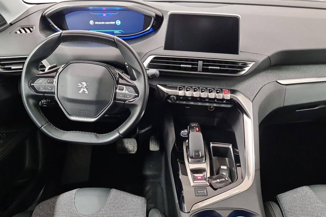 PEUGEOT 3008 2019