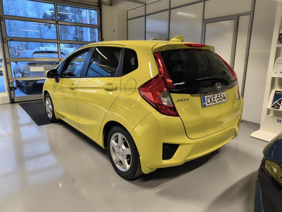 HONDA JAZZ 2015