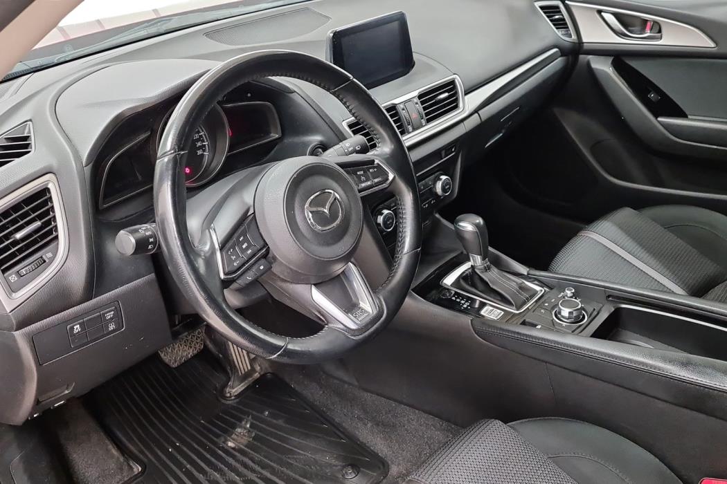 MAZDA Mazda3 2018