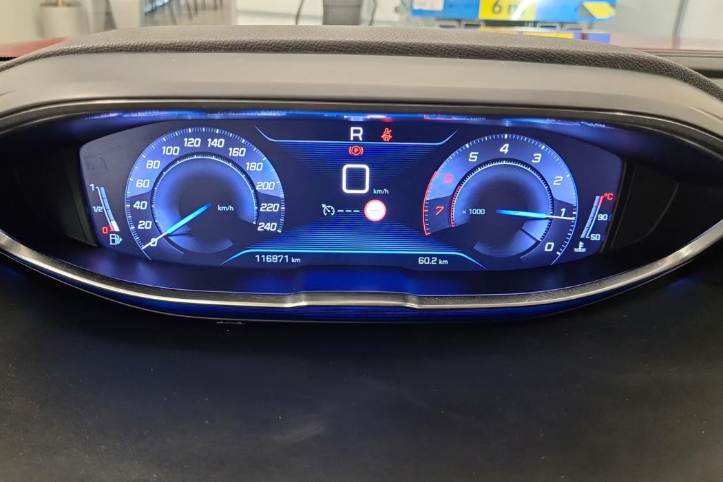 PEUGEOT 3008 2019