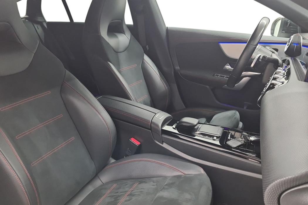 Mercedes-Benz CLA 2022
