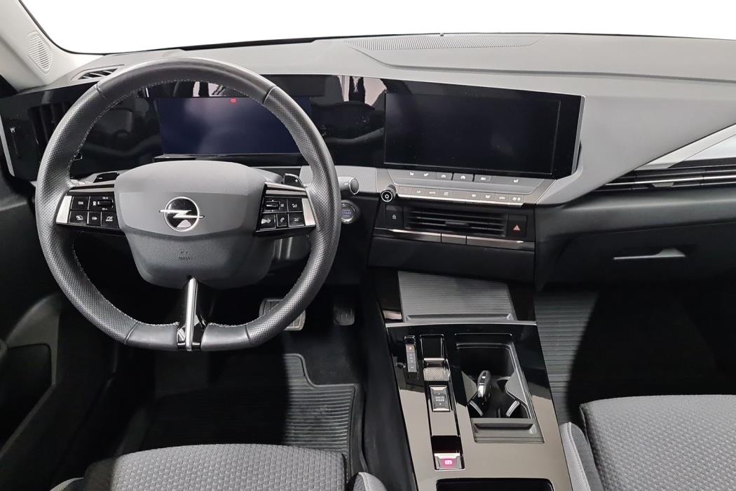 OPEL ASTRA 2024