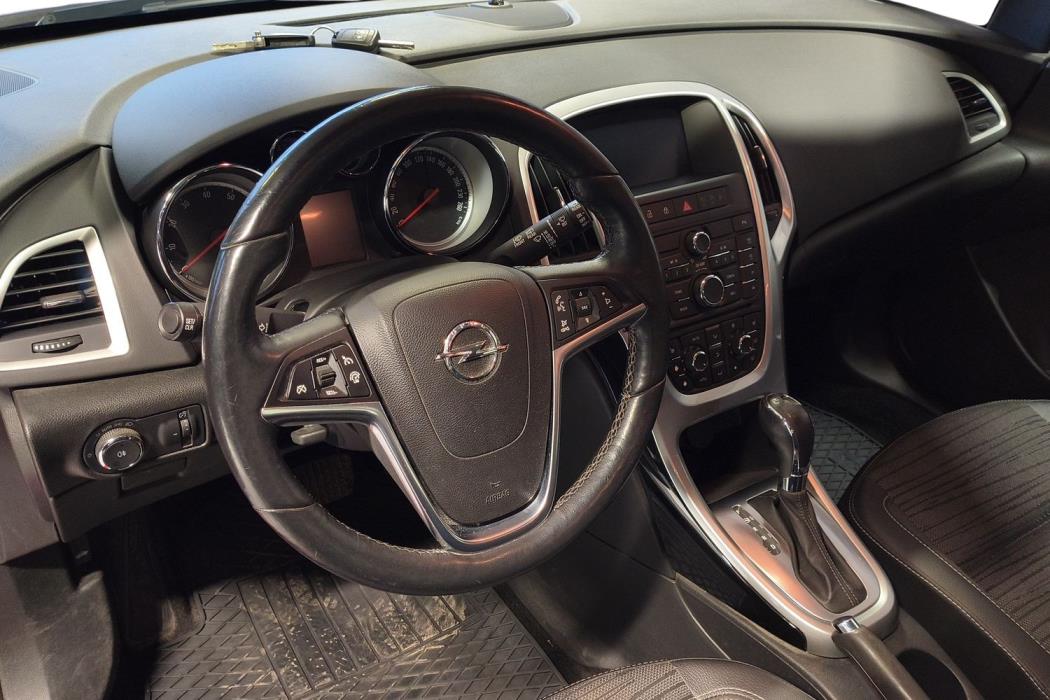 OPEL ASTRA 2015