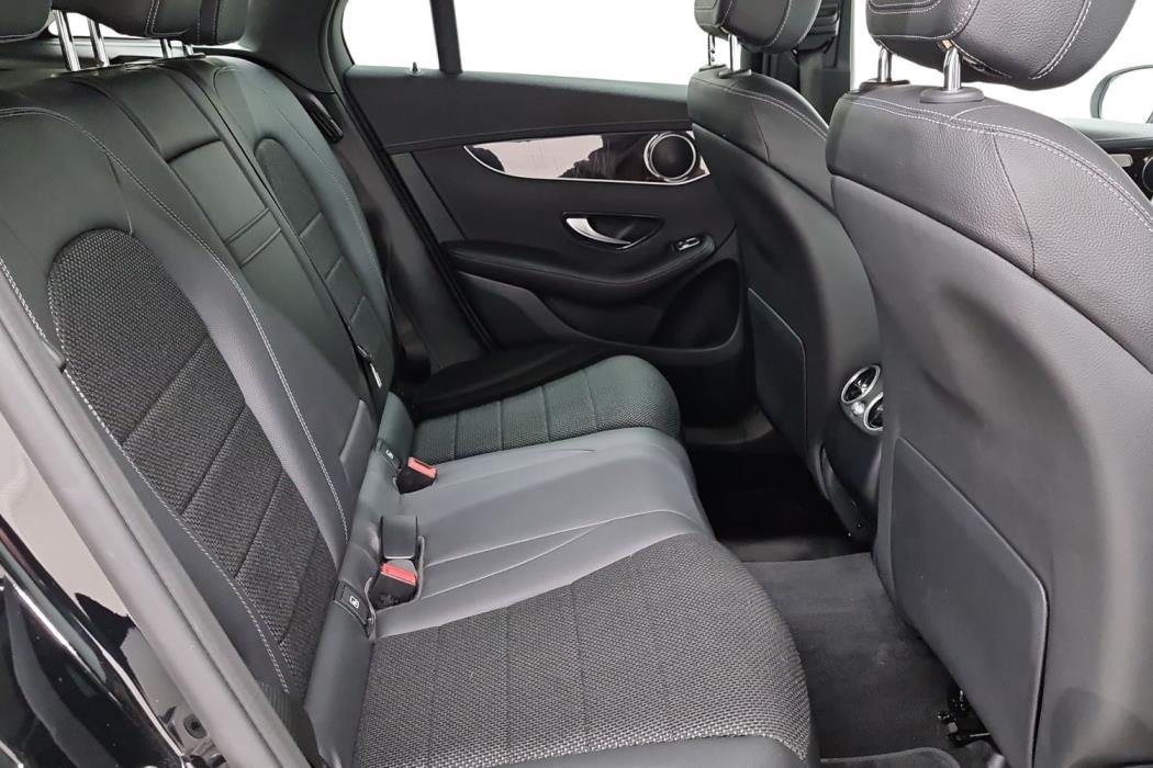 MERCEDES-BENZ GLC 2021