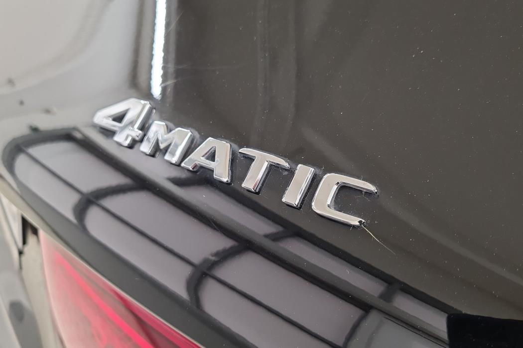 MERCEDES-BENZ GLC 2021