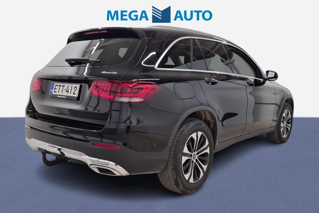 MERCEDES-BENZ GLC 2021