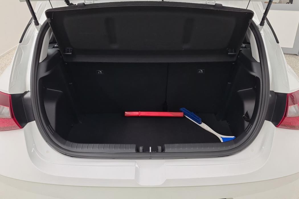 HYUNDAI i20 Hatchback 2024