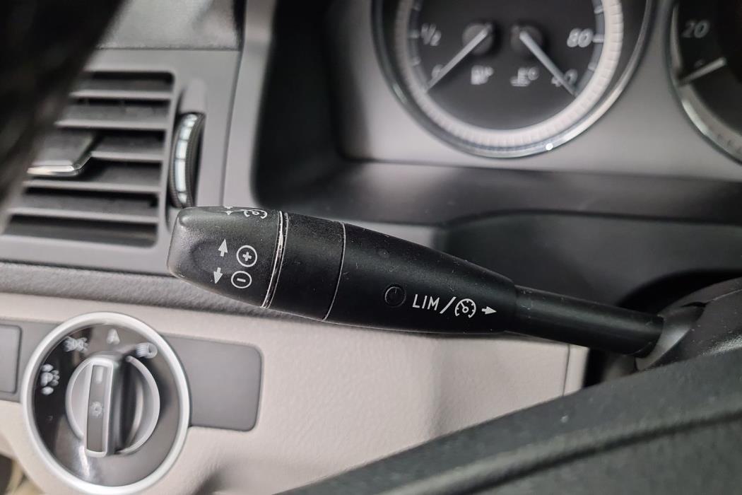 MERCEDES-BENZ C 2010