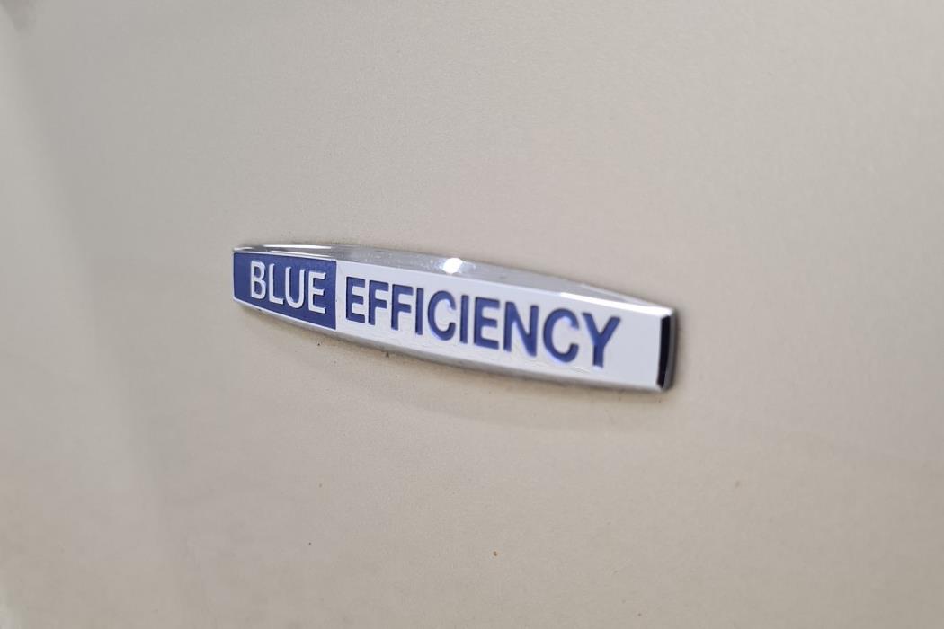 MERCEDES-BENZ C 2010