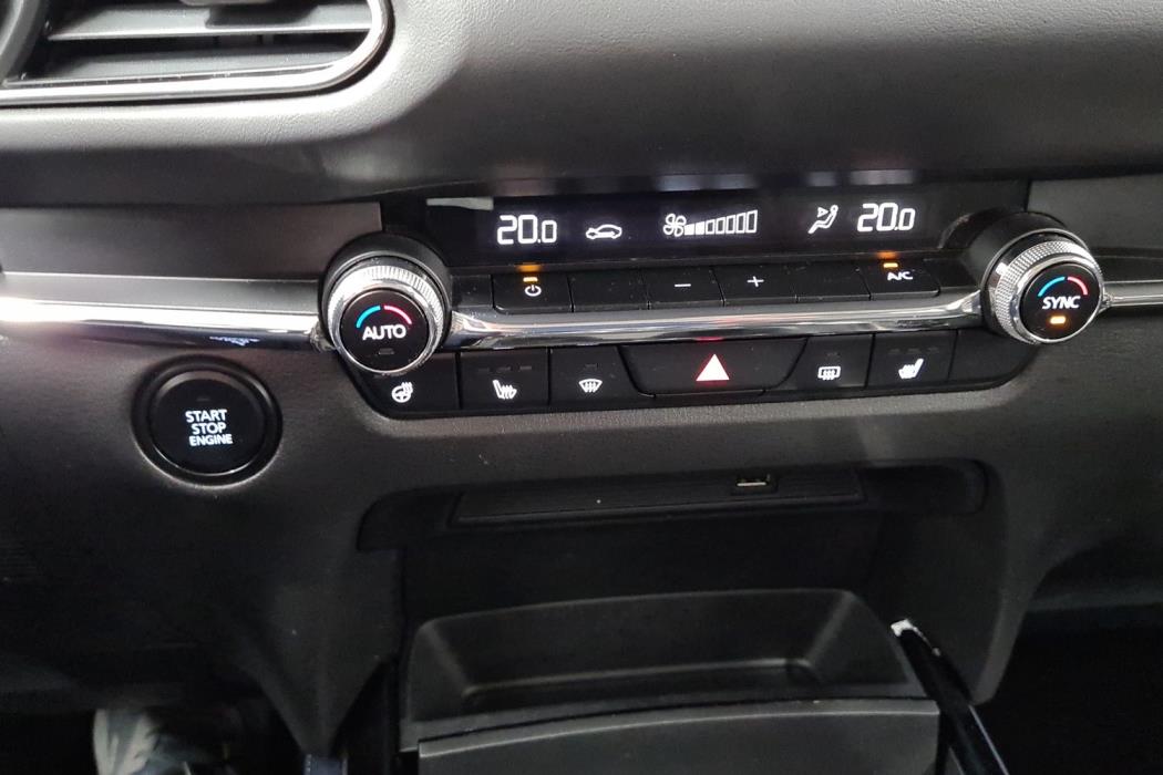 MAZDA CX-30 2020