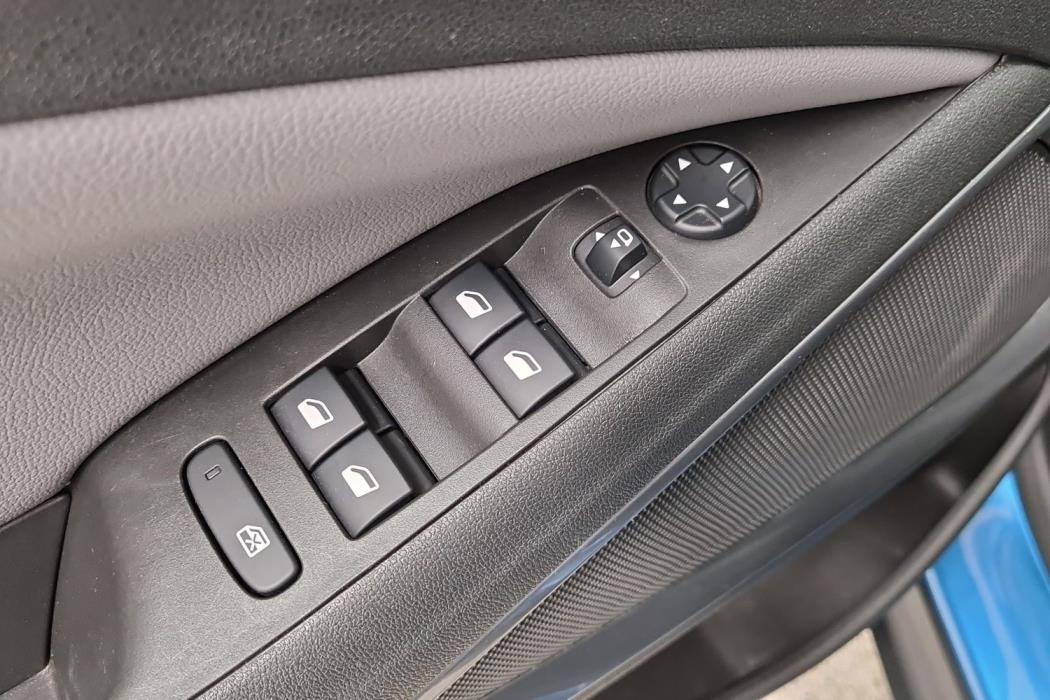 OPEL Crossland X 2020