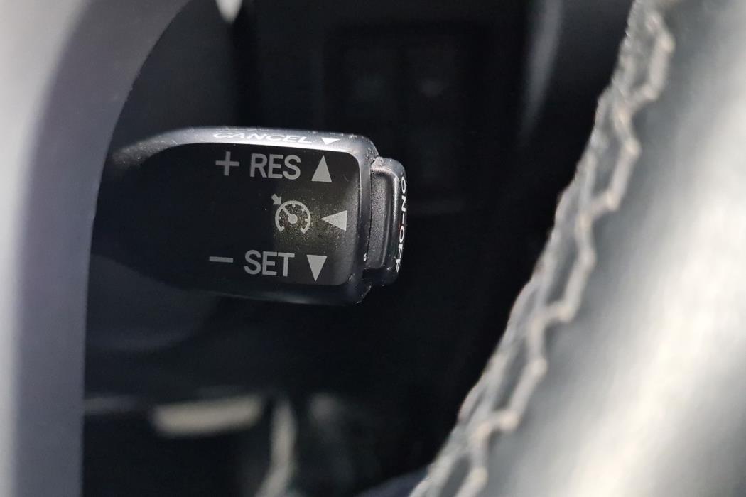 TOYOTA LAND CRUISER 2016