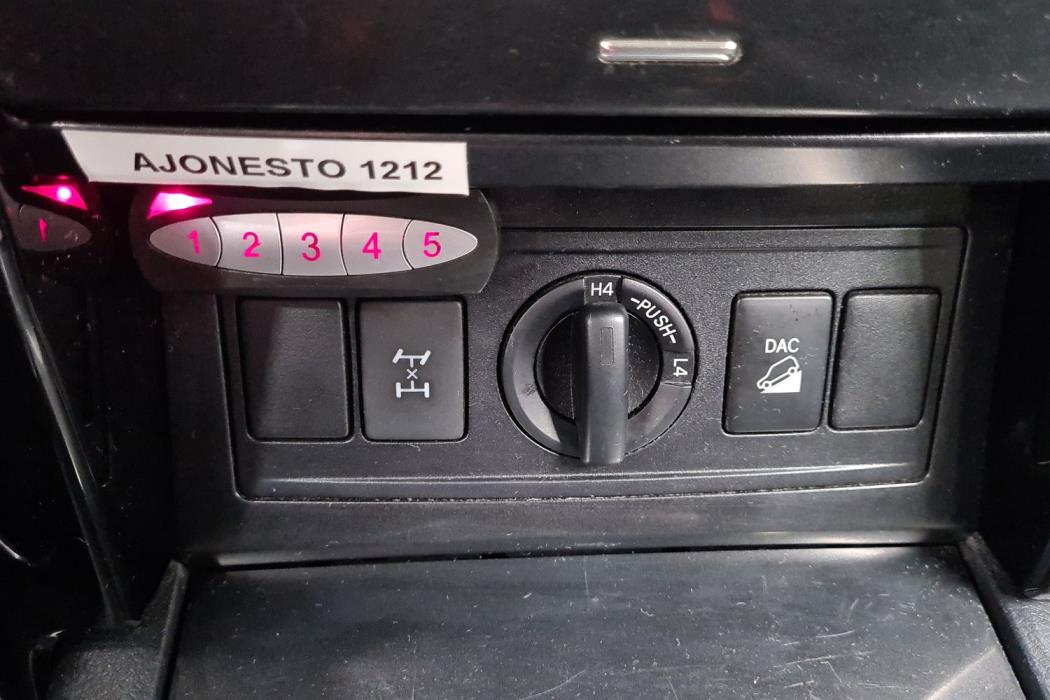 TOYOTA LAND CRUISER 2016