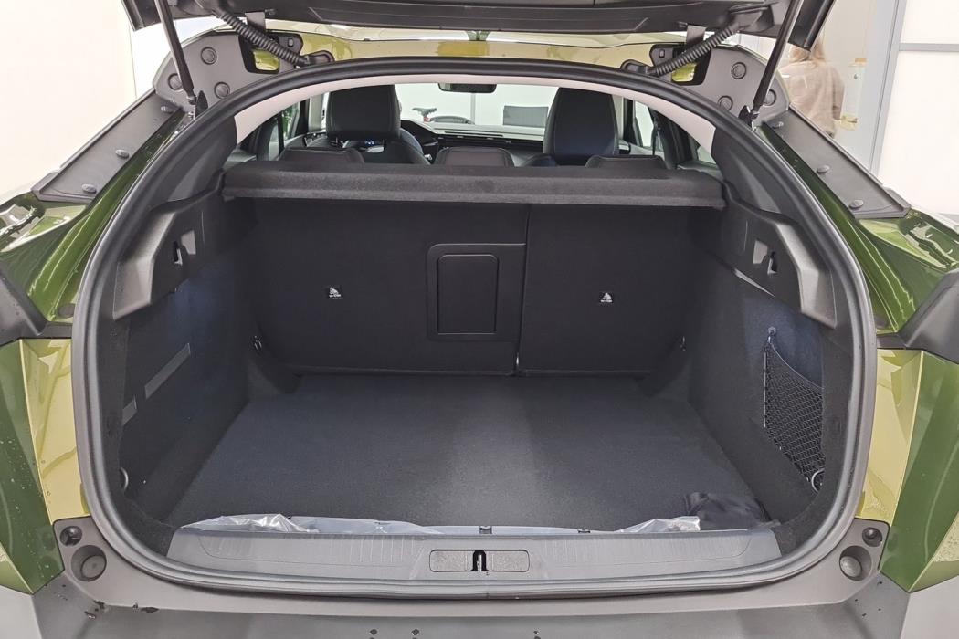 Peugeot 408 2026