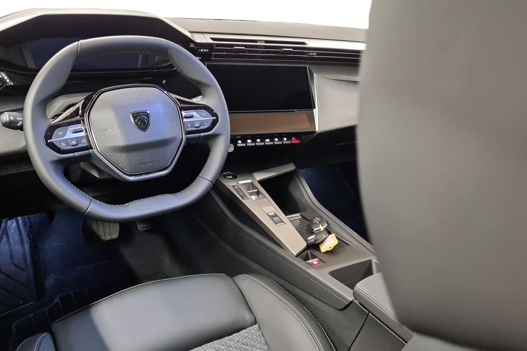 Peugeot 408 2026